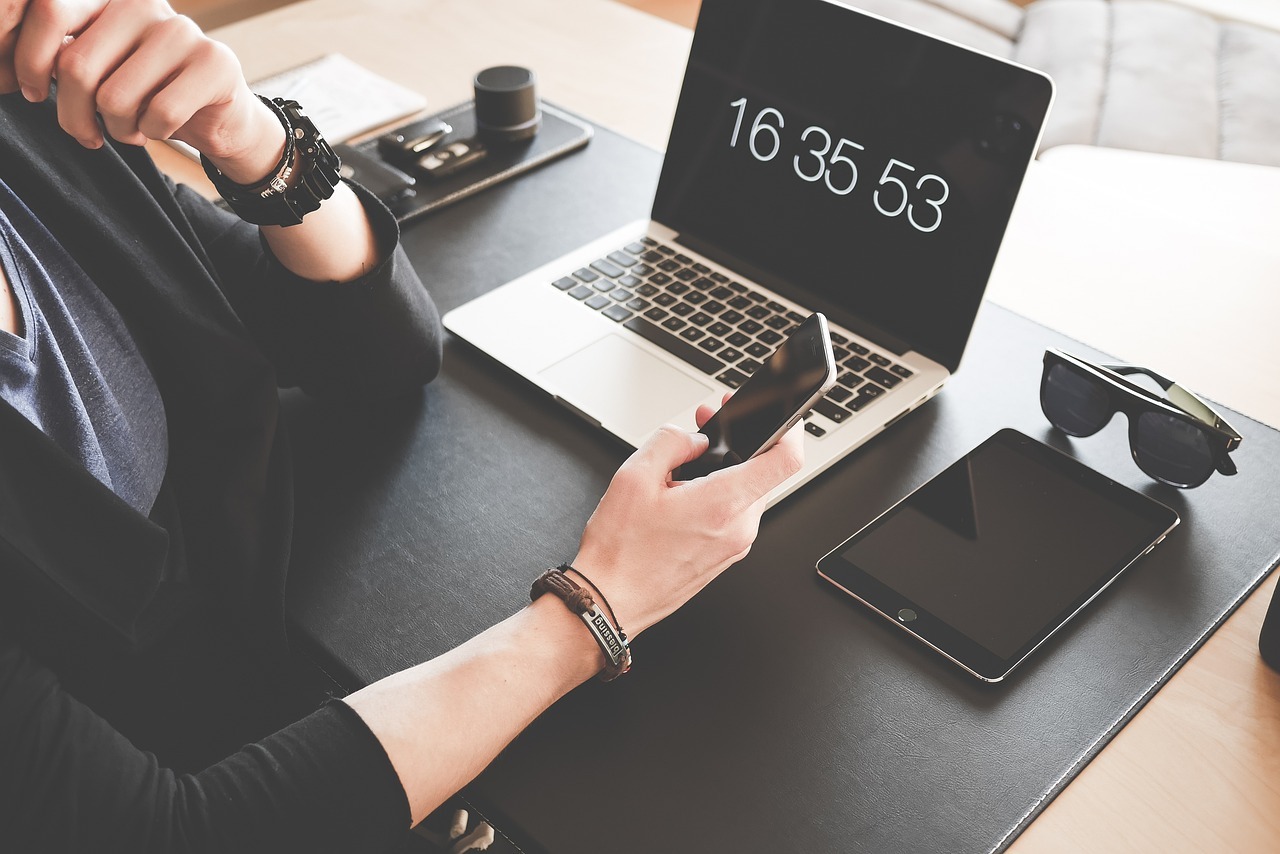 Entreprendre sans s’épuiser : ralentir pour plus de productivité rythme travail